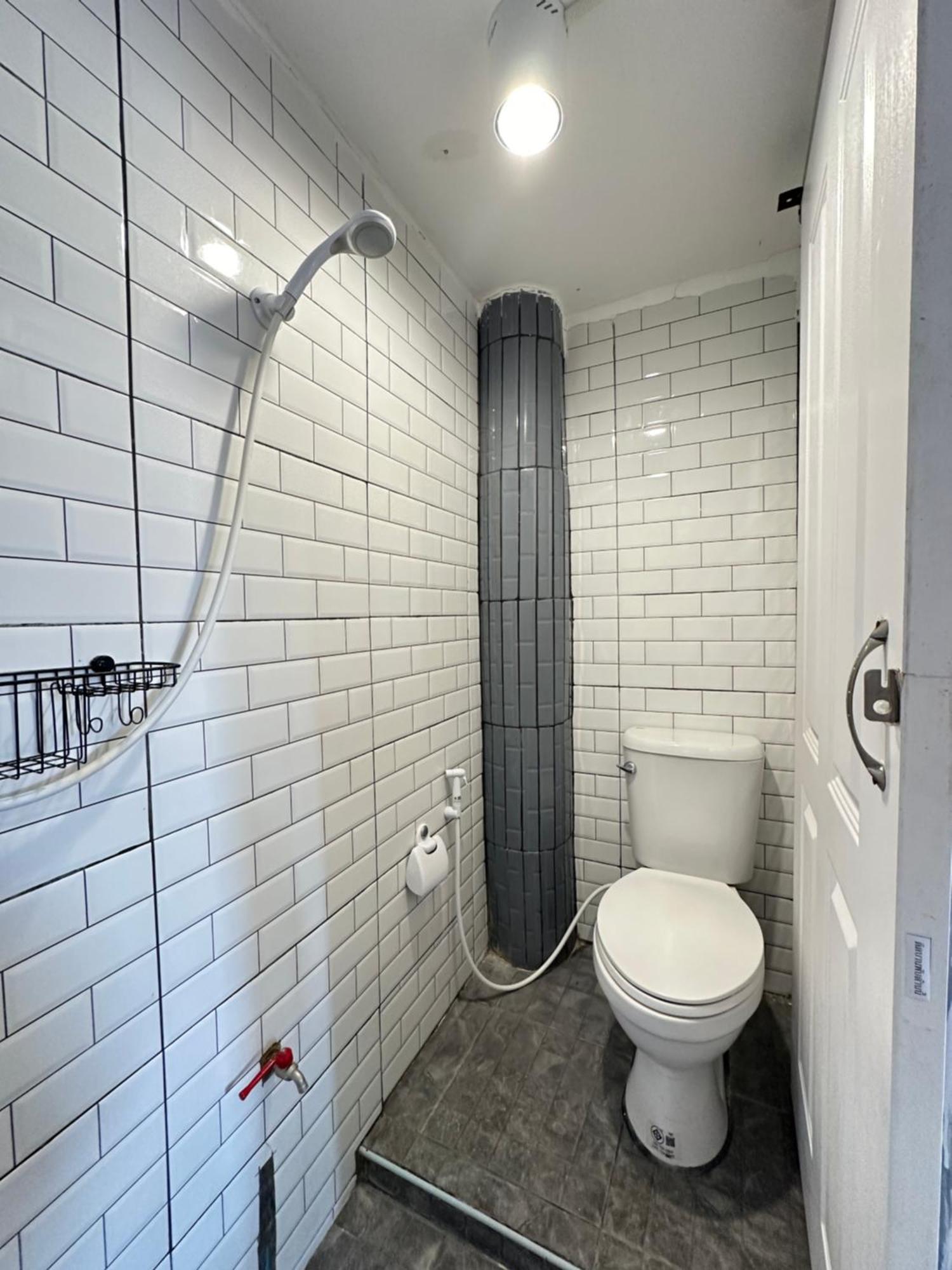 Chubby 9 Single Room Bangkok Dış mekan fotoğraf
