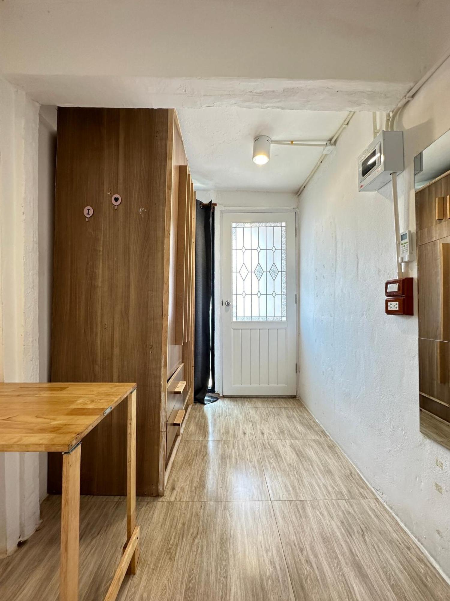 Chubby 9 Single Room Bangkok Dış mekan fotoğraf